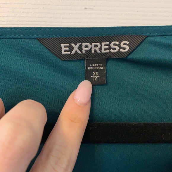 Express Forest Green Long Sleeve Dress - Picture 2 of 5